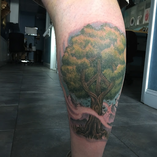 Tattoo Shop «Progressive Tattoo», reviews and photos, 123 Sunrise Hwy, Lindenhurst, NY 11757, USA