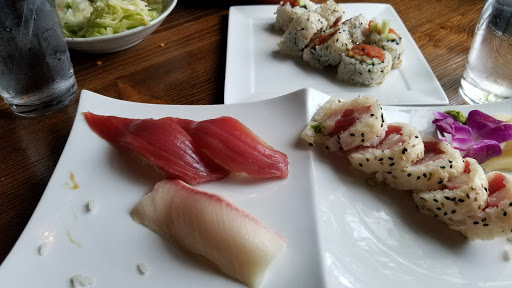 Shopping Mall «Grand Ridge Plaza», reviews and photos, 1451 Highlands Dr NE, Issaquah, WA 98029, USA