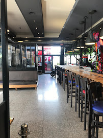 Atmosphère du Restaurant Hy's café. à Bondy - n°17