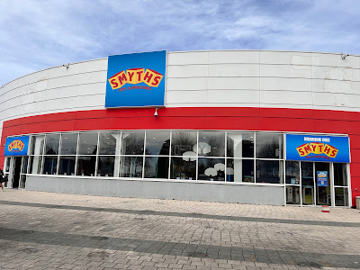 Smyths Toys Bron à Bron