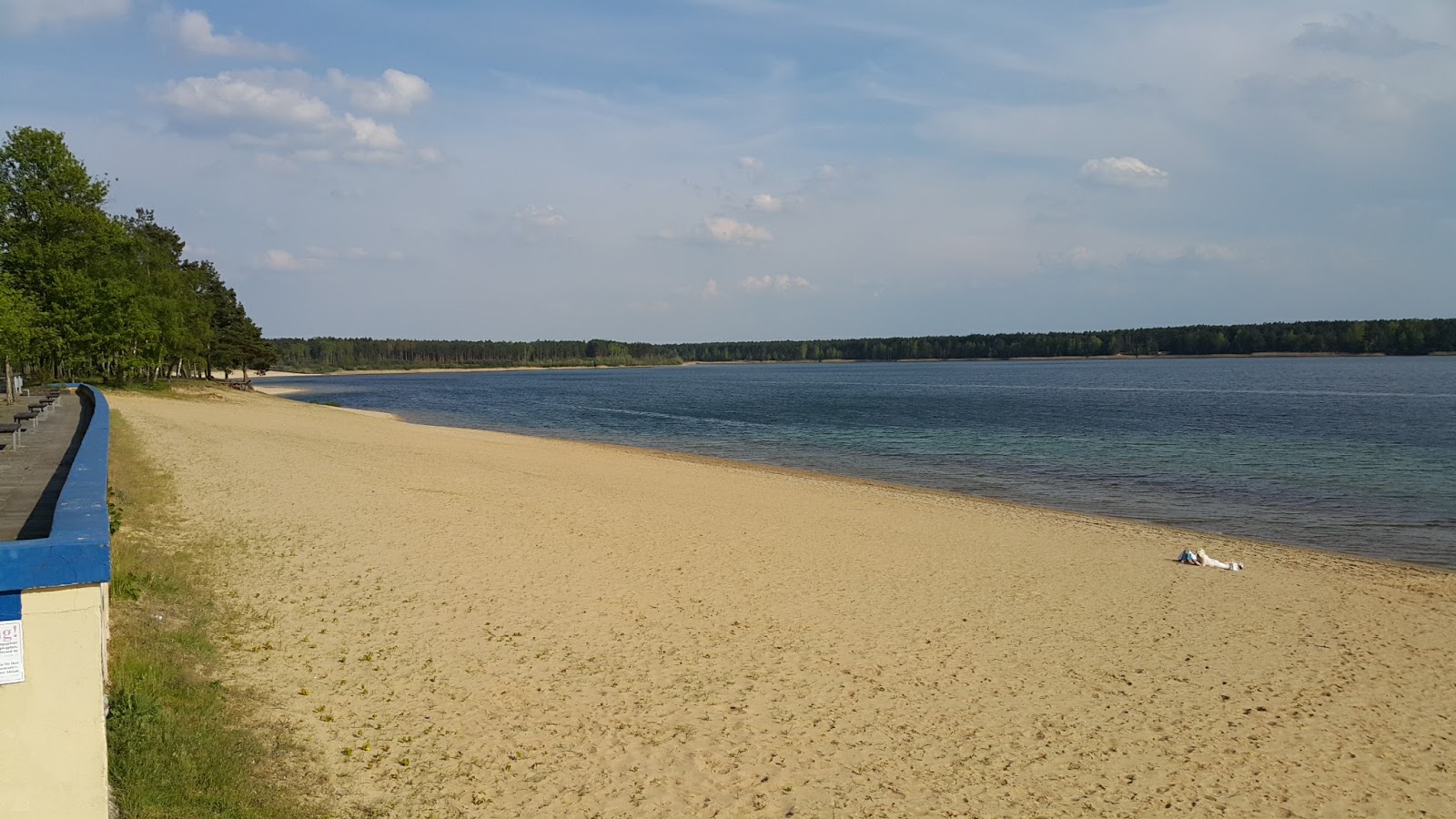 Zdjęcie Ostsee Strand z powierzchnią turkusowa czysta woda