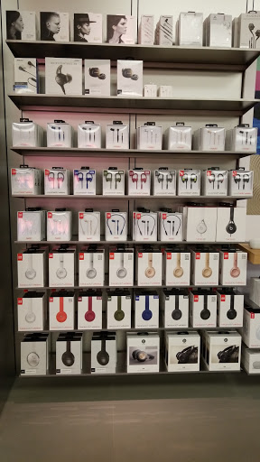 Computer Store «Apple Polaris Fashion Place», reviews and photos, 1500 Polaris Pkwy, Columbus, OH 43240, USA