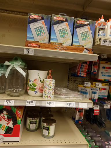 Grocery Store «H-E-B Grocery», reviews and photos, 110 Brazos Street, West Columbia, TX 77486, USA