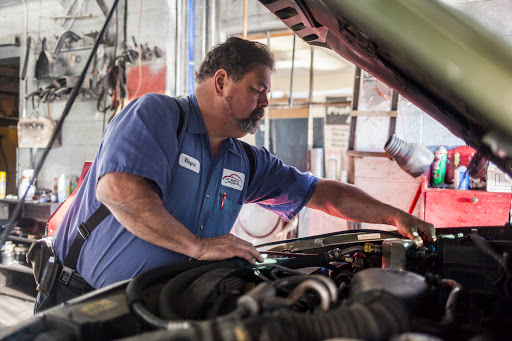 Auto Repair Shop «C.R. Smith Radiator & Auto Repair», reviews and photos, 2515 W Market St, York, PA 17404, USA