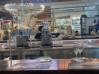 Atmosphère du Restaurant Caviar House & Prunier à Roissy-en-France - n°6
