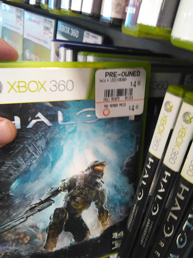 Video Game Store «GameStop», reviews and photos, 17604 Garland Groh Blvd, Hagerstown, MD 21740, USA