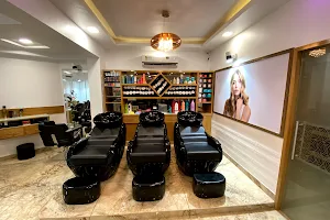 DA MASCON SALON image