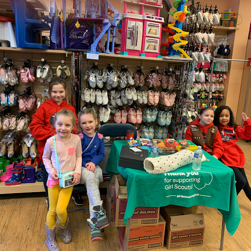 Thrift Store «Kid to Kid Rochester», reviews and photos, 2505 W Ridge Rd, Rochester, NY 14626, USA