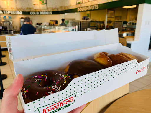 Donut Shop «Krispy Kreme Doughnuts», reviews and photos, 1444 N Battlefield Blvd, Chesapeake, VA 23320, USA