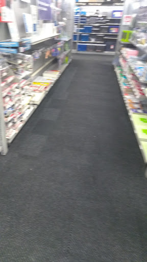 Office Supply Store «Staples», reviews and photos, 2080 W Empire Ave, Burbank, CA 91504, USA