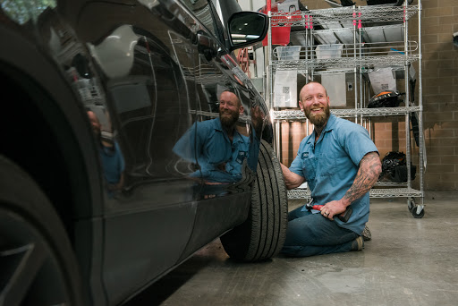 Auto Body Shop «Mackin’s Auto Body», reviews and photos, 8026 N Denver Ave, Portland, OR 97217, USA