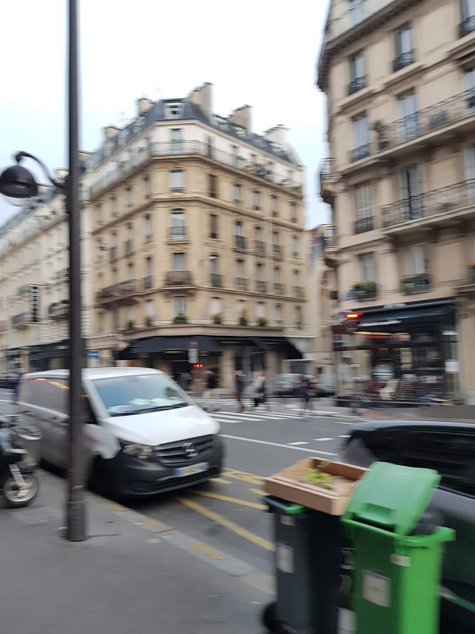 Photo n° 46 de l'avis de Daniel.o fait le 24/10/2019 à 20:45