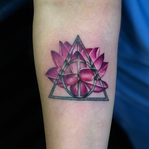 Explore skier tattoo ideas, creative tattoo ideas in Pearcy, available at Studio 621 Tattoo