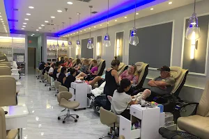 Vivian’s Nail Spa image