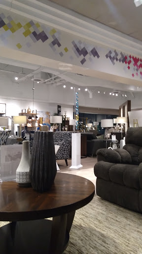Furniture Store «Art Van Furniture - Shelby Township», reviews and photos, 14055 Hall Rd, Shelby Charter Township, MI 48315, USA