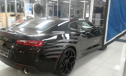 Chevrolet Dealer «Davis Chevrolet», reviews and photos, 2277 S Loop W, Houston, TX 77054, USA