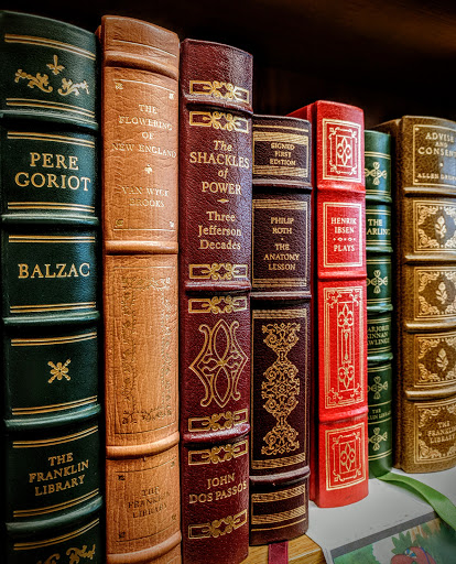 Book Store «Beers Book Center», reviews and photos, 915 S St, Sacramento, CA 95811, USA