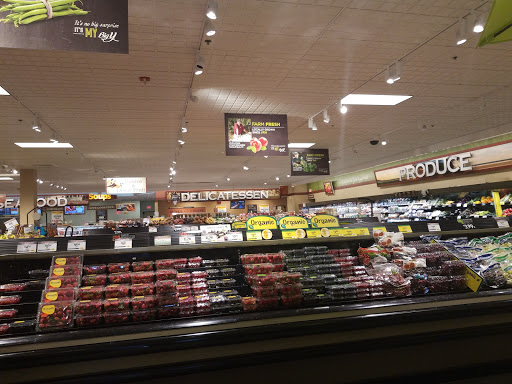 Supermarket «Big Y», reviews and photos, 6 Queen St, Newtown, CT 06470, USA