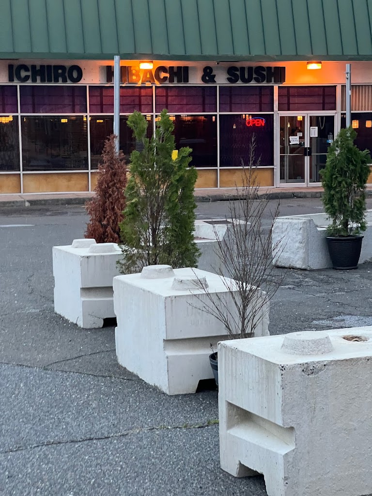 Ichiro Sushi & Hibachi Restaurant (Trumbull) 06611