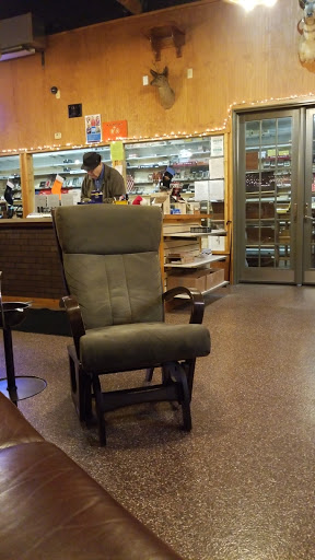 Cigar Shop «Jenuwine Cigar Lounge», reviews and photos, 1122 E Big Beaver Rd, Troy, MI 48083, USA