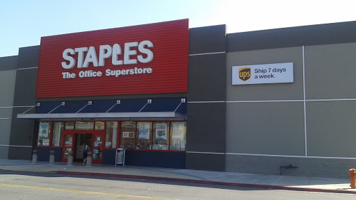 Office Supply Store «Staples», reviews and photos, 2080 W Empire Ave, Burbank, CA 91504, USA