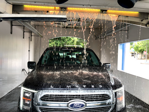SPOTLESS CAR WASH in Orlando