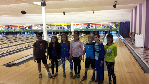 Bowling Alley «T-Bowl Lanes Inc», reviews and photos, 300 Preakness Shopping Center, Wayne, NJ 07470, USA