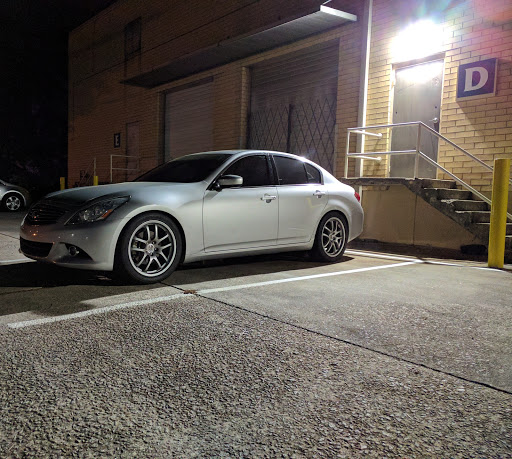 Tire Shop «Tires Plus», reviews and photos, 3895 Old Milton Pkwy, Alpharetta, GA 30005, USA