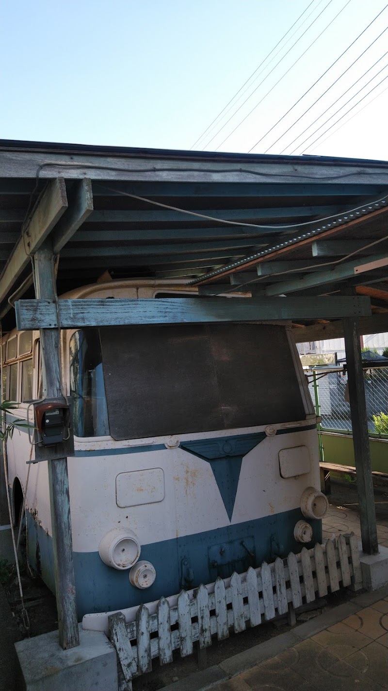 川崎市営トロリーバス100形104号保存車両