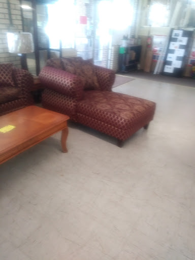 Furniture Store «King Appliances & Furniture», reviews and photos, 2821 Ross Clark Cir, Dothan, AL 36301, USA