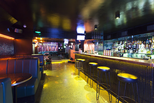 Reviews of The Karaoke Hole in London - Night club