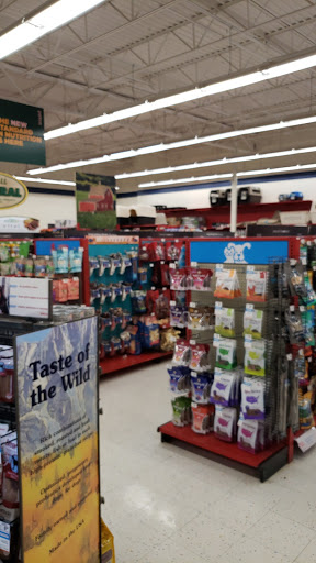 Pet Supply Store «Petco Animal Supplies», reviews and photos, 12801 Chenal Pkwy, Little Rock, AR 72211, USA