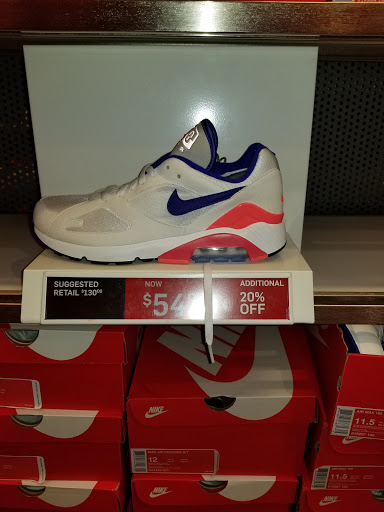 Clothing Store «Nike Factory Store», reviews and photos, 2210 Tanger Blvd #225, Gonzales, LA 70737, USA