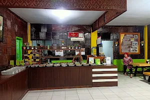 Warung Lumayan image