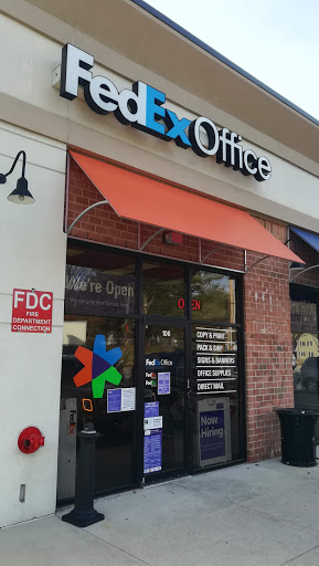 Print Shop «FedEx Office Print & Ship Center», reviews and photos, 10540 York Rd Suite 106, Cockeysville, MD 21030, USA