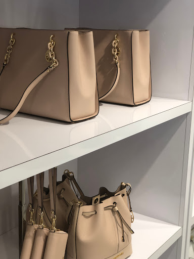 Fashion Accessories Store «Michael Kors», reviews and photos, 20-A Killingworth Turnpike #430, Clinton, CT 06413, USA