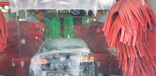 Car Wash «Bubble Bee Car Wash», reviews and photos, 2711 del Amo Blvd, Lakewood, CA 90712, USA