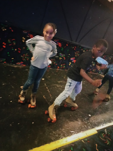 Skate Shop «Glenwood Skate Shop Da Coach», reviews and photos, 656 Holbrook Rd, Glenwood, IL 60425, USA