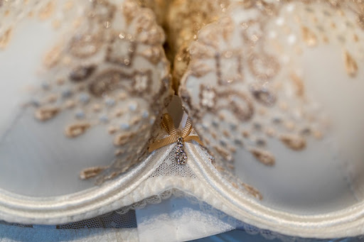 Lingerie Store «Anna Bella Fine Lingerie», reviews and photos, 5530 Windward Pkwy #1250, Alpharetta, GA 30004, USA