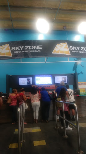 Amusement Center «Sky Zone Trampoline Park», reviews and photos, 5450 NW 82nd Ave, Doral, FL 33166, USA