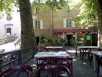 Atmosphère du Restaurant Le Panier Fleuri à Saumane - n°12