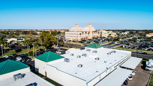 Roofing Contractor «McAllen Valley Roofing Co.», reviews and photos, 107 Calle Del Norte Dr #5c, Laredo, TX 78041, USA