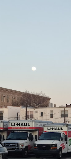 Truck Rental Agency «U-Haul Moving & Storage of Bensonhurst», reviews and photos, 6615 New Utrecht Ave, Brooklyn, NY 11219, USA