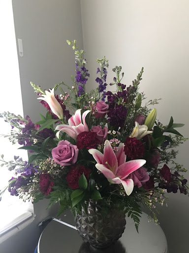 Florist «In Bloom Florist - Heathrow, Florida», reviews and photos, 1210 International Pkwy, Lake Mary, FL 32746, USA