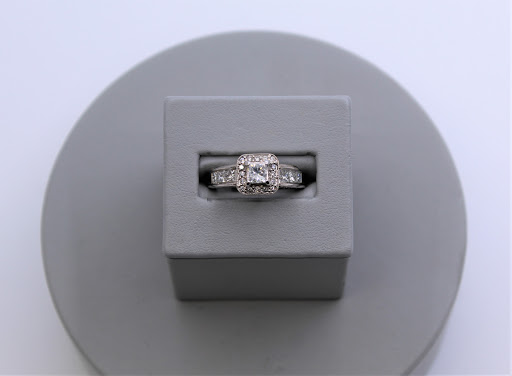 Pawn Shop «Bayou Pawn & Jewelry 3», reviews and photos, 9522 Main St, Zachary, LA 70791, USA