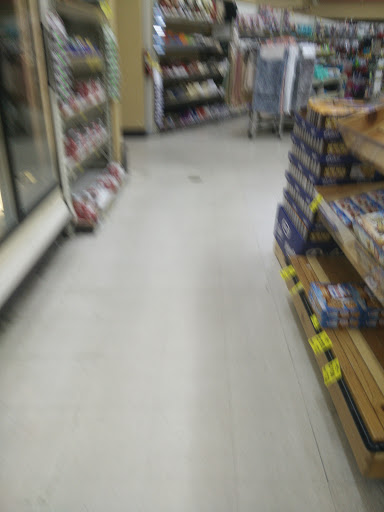 Grocery Store «Grocery Outlet Bargain Market», reviews and photos, 4157 NW U.S. 101 #101, Lincoln City, OR 97367, USA