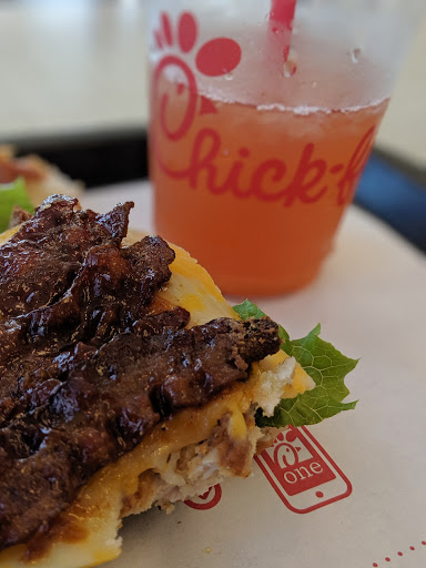 Fast Food Restaurant «Chick-fil-A», reviews and photos, 165 Purcellville Gateway Dr, Purcellville, VA 20132, USA