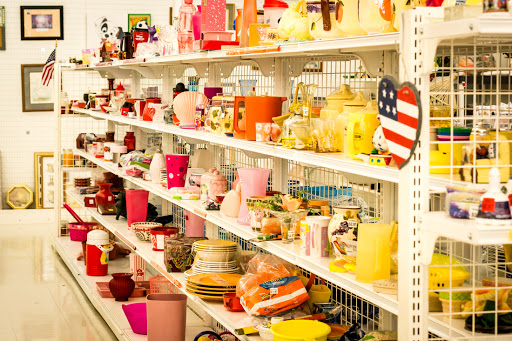 Thrift Store «Goodwill Outlet Center & Donation Center», reviews and photos, 3001 St Lawrence Ave, Reading, PA 19606, USA