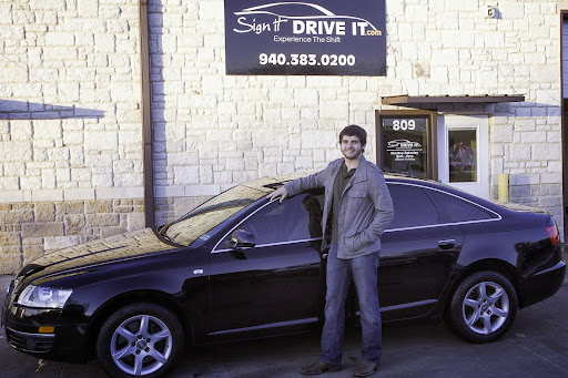 Used Car Dealer «Sign It Drive It», reviews and photos, 809 S Woodrow Ln, Denton, TX 76205, USA