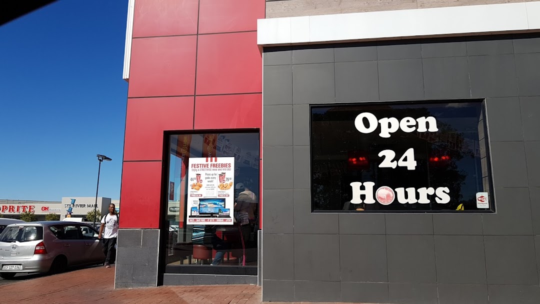 KFC Eersterivier in the city Cape Town